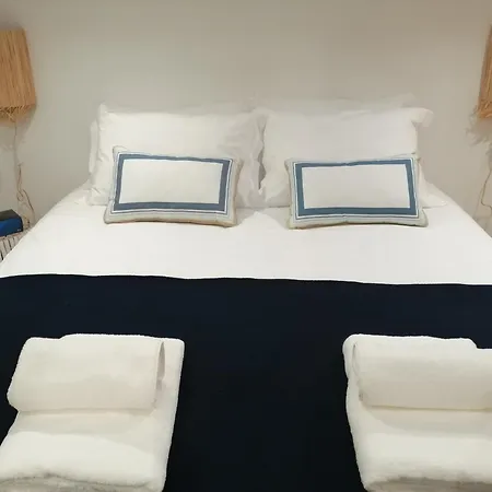 Casa Corisca - Stylish, Cosy, Location In The Heart Of Hébergement de vacances District de Faro
